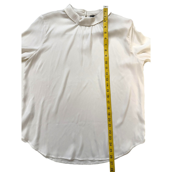 Ann Taylor Blouse Womens Medium Ivory Long Sleeve Shirt Button Cuff Keyhole Top - Picture 8 of 8